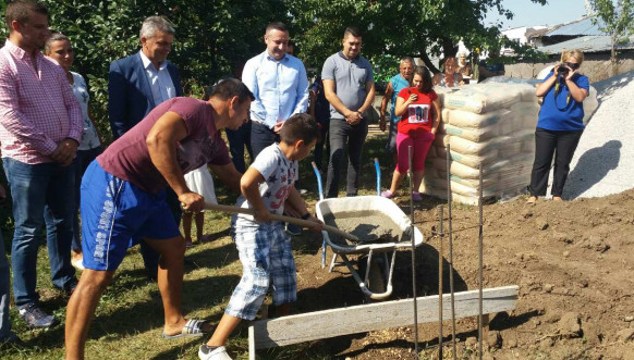 Zlatan pomaže sinu Zlatan pomaže sinu