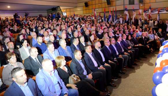 Predizborni skup Srpske liste u Leposaviću Predizborni skup Srpske liste u Leposaviću