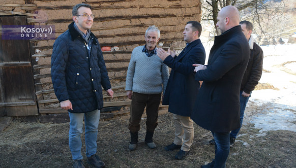 Galerija selo Jelakce opština Leposavić