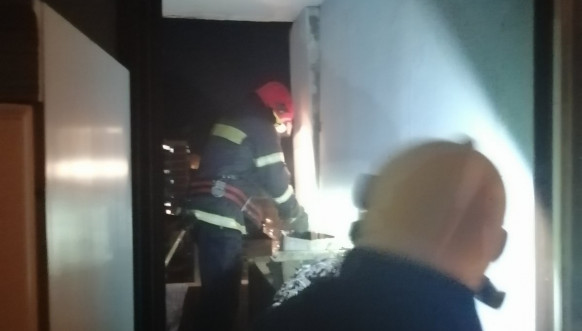 Vatrogasci intervencija u Severnoj Mitrovici 
