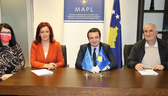 Kosovske opštine, ugovori, kapitalne investicije, Foto: MALS Kosovske opštine, ugovori, kapitalne investicije, Foto: MALS