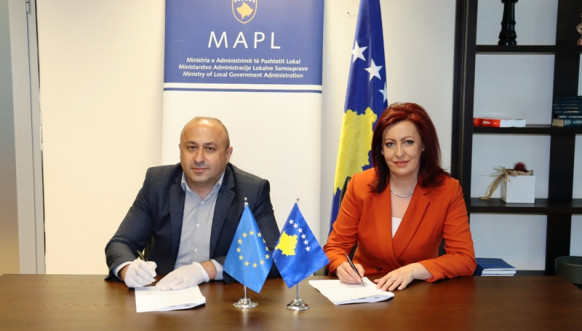 Kosovske opštine, ugovori, kapitalne investicije, Foto: MALS Kosovske opštine, ugovori, kapitalne investicije, Foto: MALS