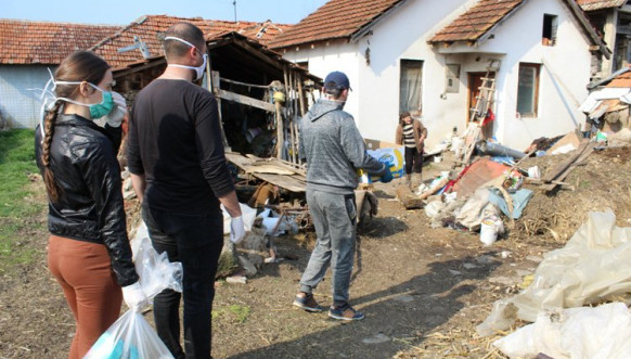 HO Kosovsko Pomoravlje - podela humanitarnih paketa HO Kosovsko Pomoravlje - podela humanitarnih paketa