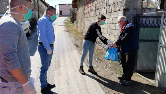 Ranilug - Podela humanitarnih paketa anonimnog donatora iz KM