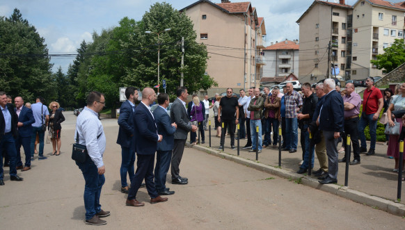 Tajić u obilasku opštine Leposavić9.jpg