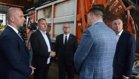 Vesić u KM