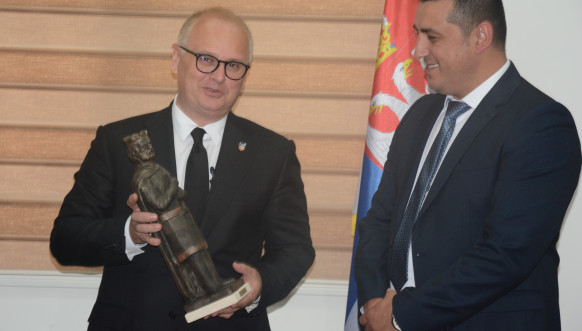 Vesić u KM