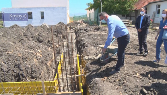 Polaganje kamena temeljca za izgradnju škole u Lipljanu