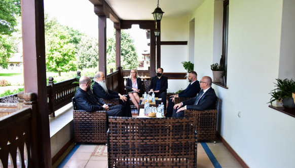 Rakić i Jeftić sa vladikom Teodosijem