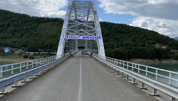 Srbi na severu- poruka Trampu Srbi na severu- poruka Trampu