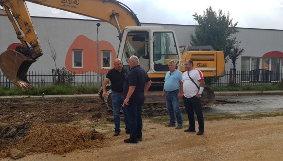 Klokot - asfaltiranje ulice