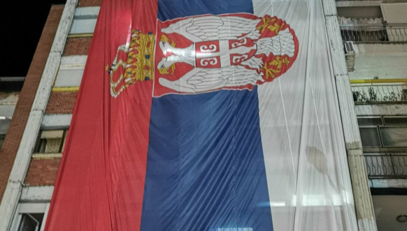 Severna Mitrovica velika srpska zastava Severna Mitrovica velika srpska zastava