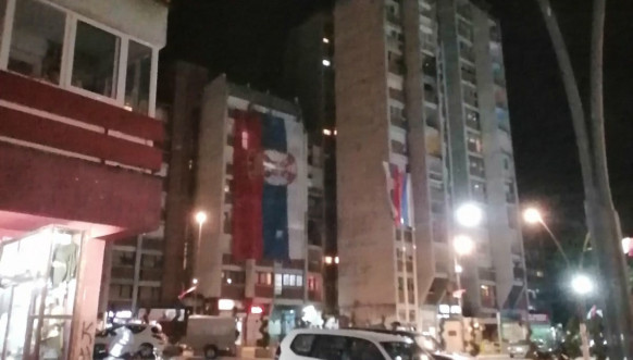 Severna Mitrovica velika srpska zastava Severna Mitrovica velika srpska zastava