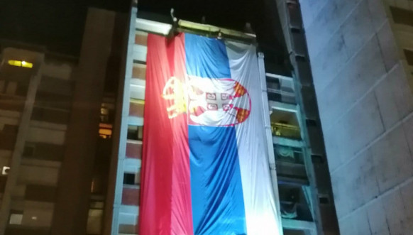 Severna Mitrovica velika srpska zastava Severna Mitrovica velika srpska zastava