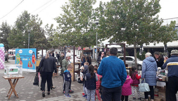 Humanitarni bazar