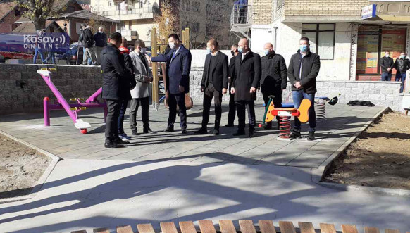 Poseta delegacije Beograda Kosovskoj Mitrovici Poseta delegacije Beograda Kosovskoj Mitrovici