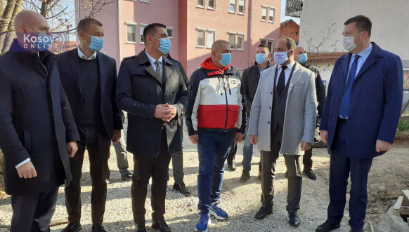 Poseta delegacije Beograda Kosovskoj Mitrovici Poseta delegacije Beograda Kosovskoj Mitrovici