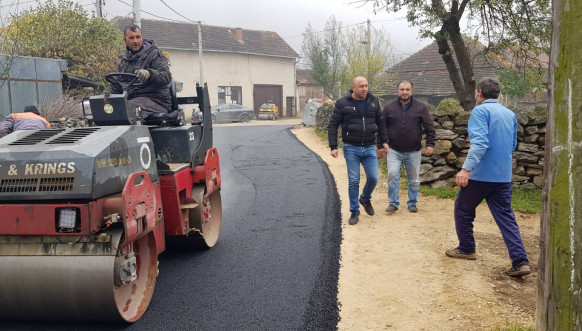 Klokot: Asfaltiranje ulice u selu Grnčar