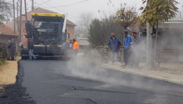 Klokot: Asfaltiranje ulice u selu Grnčar