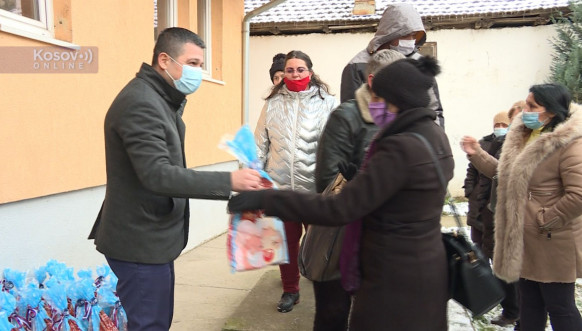 Banka Poštanska štedionica - Svetosavski paketići za decu sa posebnim potrebama Banka Poštanska štedionica - Svetosavski paketići za decu sa posebnim potrebama