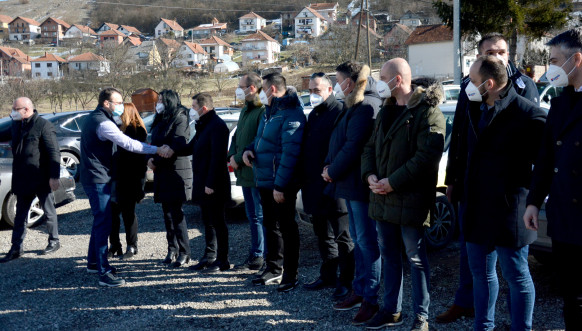 Petar Petković i predstavnici Srpske liste - vakcinacija u Raškoj 