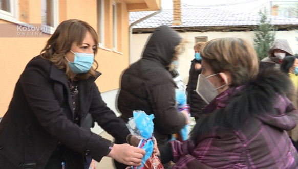 Banka Poštanska štedionica - Svetosavski paketići za decu sa posebnim potrebama Banka Poštanska štedionica - Svetosavski paketići za decu sa posebnim potrebama
