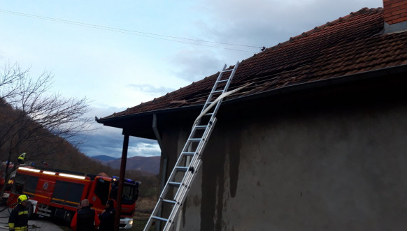 Požar Zvečan - Banov Do Požar Zvečan - Banov Do