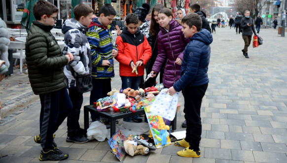 Humanitarni bazar u Severnoj Mitrovici Humanitarni bazar u Severnoj Mitrovici
