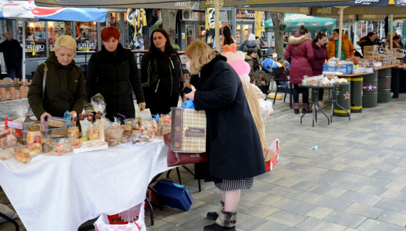 Humanitarni bazar u Severnoj Mitrovici Humanitarni bazar u Severnoj Mitrovici