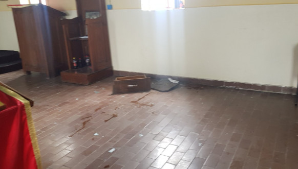 obijena crkva Klokot