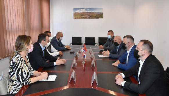 Petar Petković u poseti Štrpcu