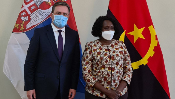 Angola Selaković sa Lutukutom Angola Selaković sa Lutukutom