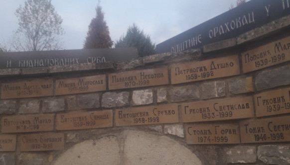Oskravljen spomenik u Velikoj Hoči Oskravljen spomenik u Velikoj Hoči
