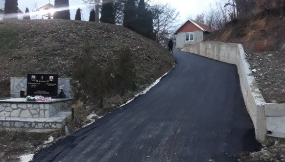 Uređenje prostora kod groblja u selu Sendo Uređenje prostora kod groblja u selu Sendo