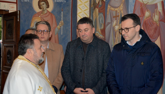 Petar Petković na proslavi Badnjeg dana u Zvečanu Petar Petković na proslavi Badnjeg dana u Zvečanu