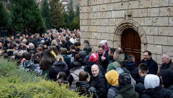Petar Petković na proslavi Badnjeg dana u Zvečanu Petar Petković na proslavi Badnjeg dana u Zvečanu