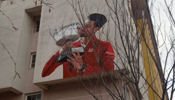 Mural Đokovića u Severnoj Mitrovici