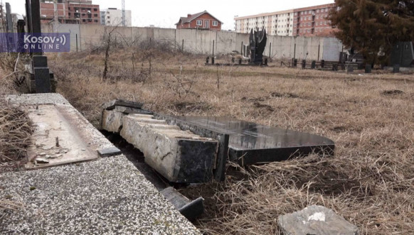 Groblje u Kosovo Polju