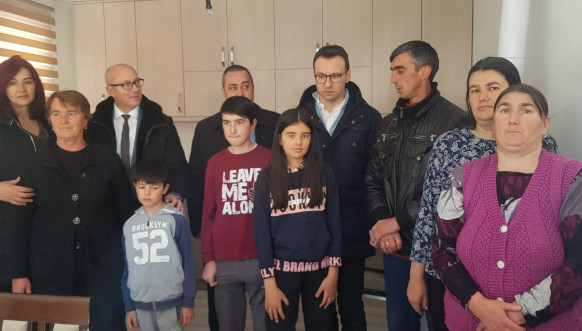 Petković u Zubinom Potoku Petković u Zubinom Potoku