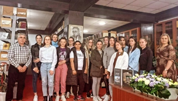 Promocija zbirki pesama Mića Nikolića Leposavić Promocija zbirki pesama Mića Nikolića Leposavić