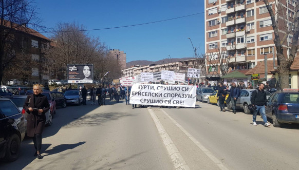 Severna Mitrovica protest