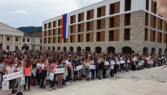 Deca sa Kosova i Metohije u poseti Republici Srpskoj 