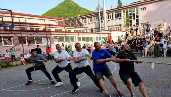 Porodična olimpijada u Zvečanu
