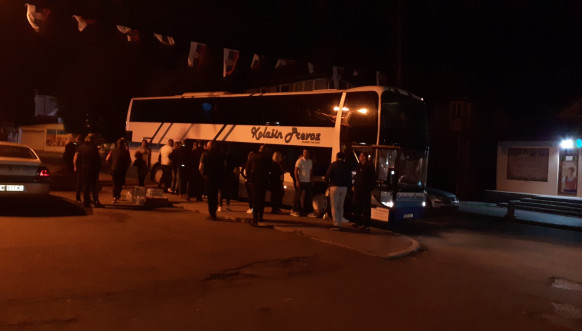 Srbi iz Leposavića Srbi iz Leposavića