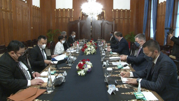 Selaković u Indoneziji Selaković u Indoneziji