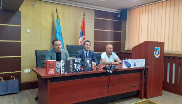Prijem najboljih đaka Leposavić Prijem najboljih đaka Leposavić