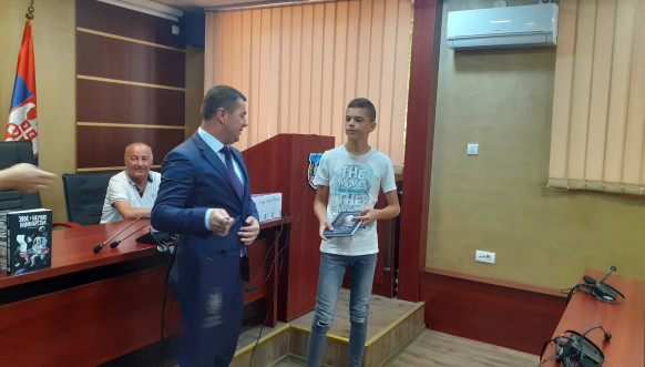 Prijem najboljih đaka Leposavić Prijem najboljih đaka Leposavić