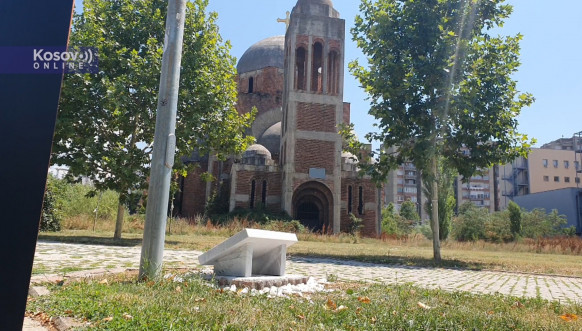 Spomen ploča posvećena nestalima i kidnapovanima Spomen ploča posvećena nestalima i kidnapovanima