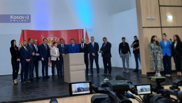 Brnabić u Multimedijalnom centru u Severnoj Mitrovici Brnabić u Multimedijalnom centru u Severnoj Mitrovici
