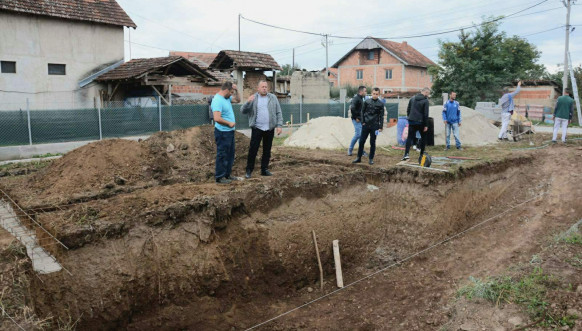 Kamen temeljac za kuću porodice Pirić
